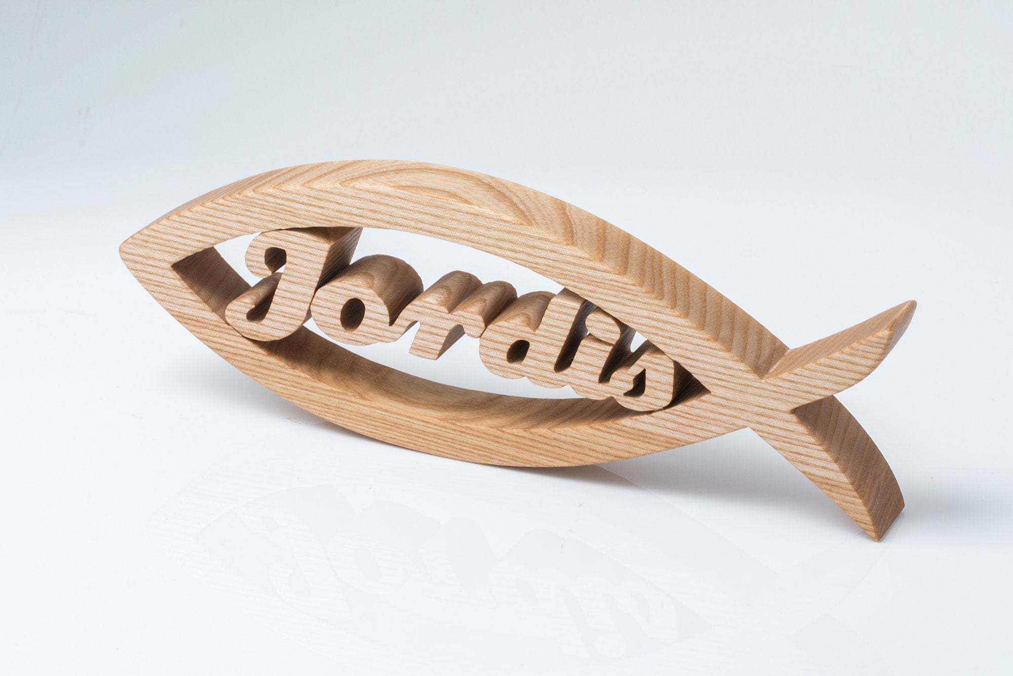 Geschenk zur Konfirmation persönlicher Christenfisch mit Name aus Holz | Geschenkidee fürPatenkind | Fisch aus Holz | für Jungen und Mädchen - miat-holz-design