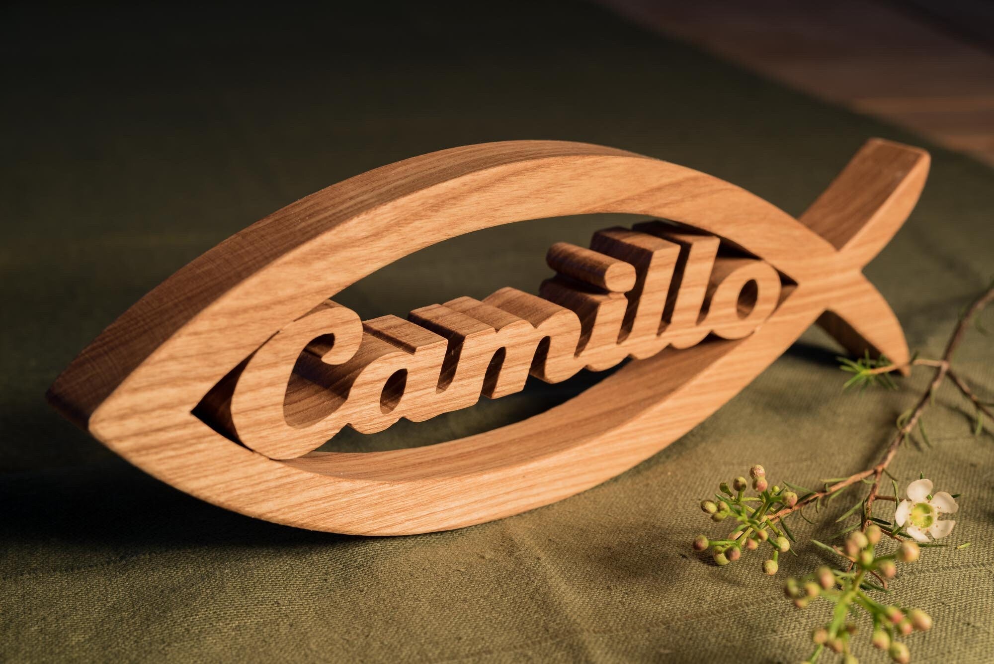 Geschenk zur Konfirmation persönlicher Christenfisch mit Name aus Holz | Geschenkidee fürPatenkind | Fisch aus Holz | für Jungen und Mädchen - miat-holz-design